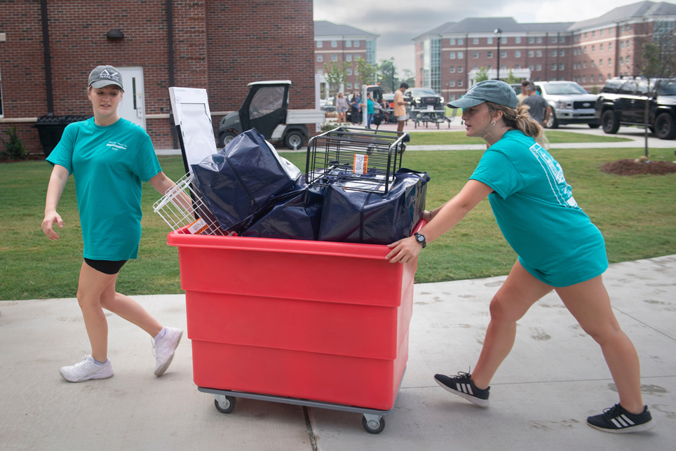 2021 UNCW Move-In week for Freshman