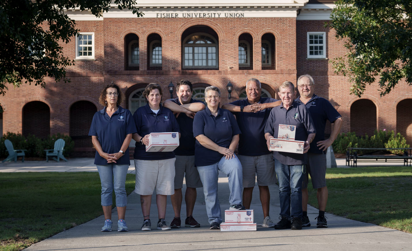 UNCW mail service team