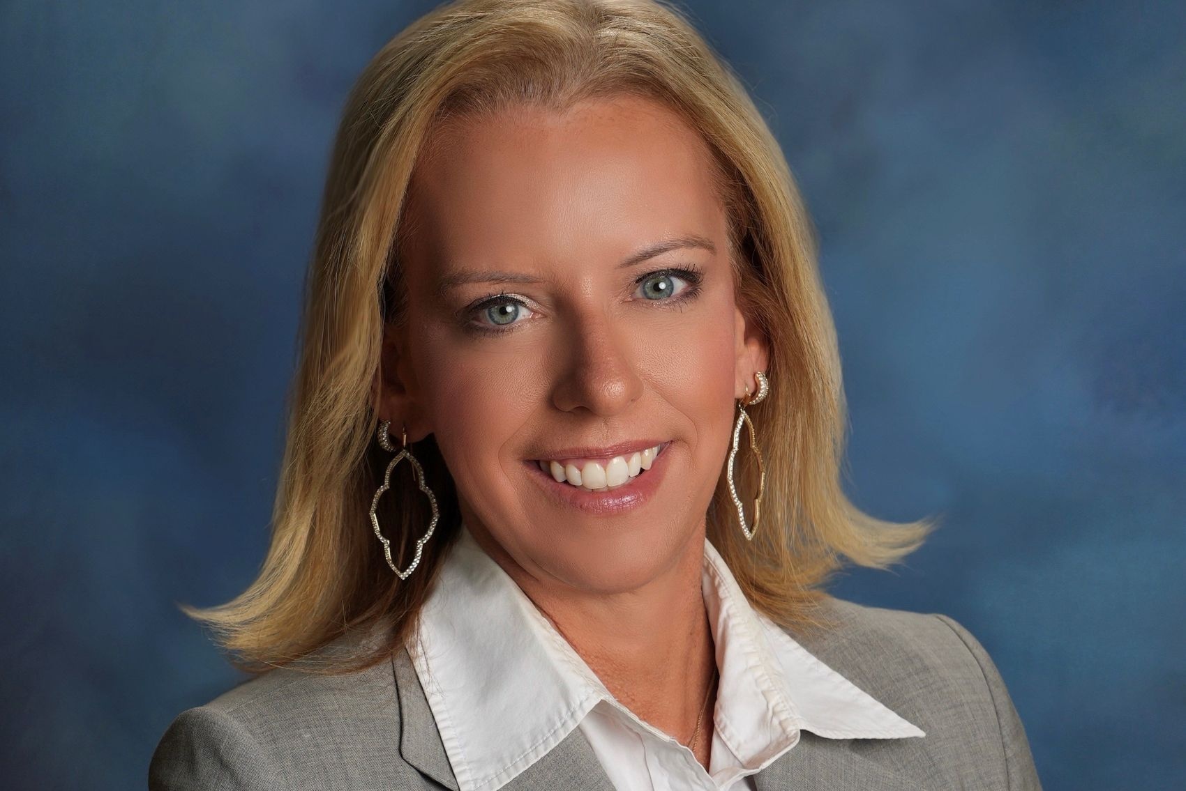 Laura Bailey Named Sandhills Region Principal of the Year