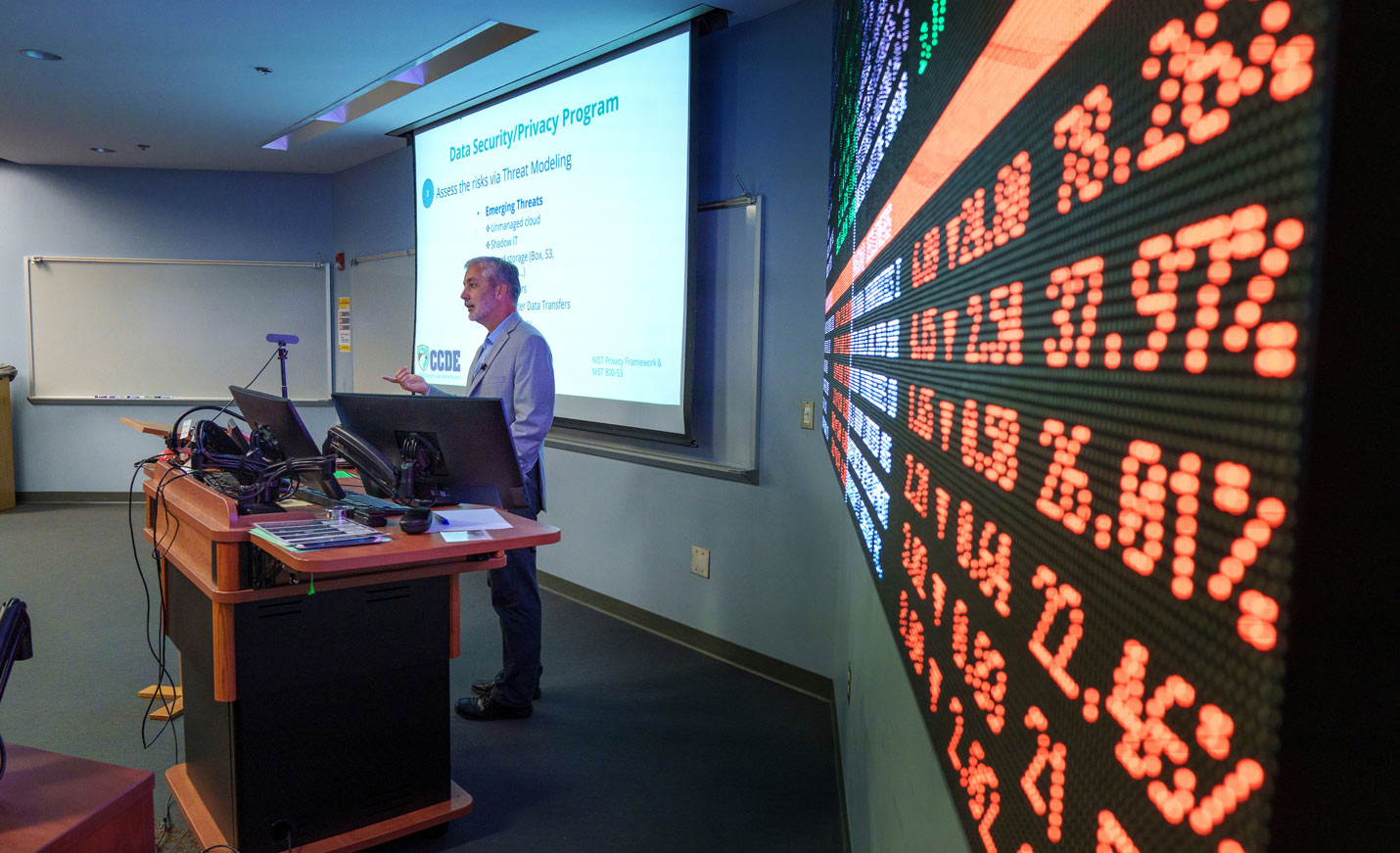 Presentation With Tickboard