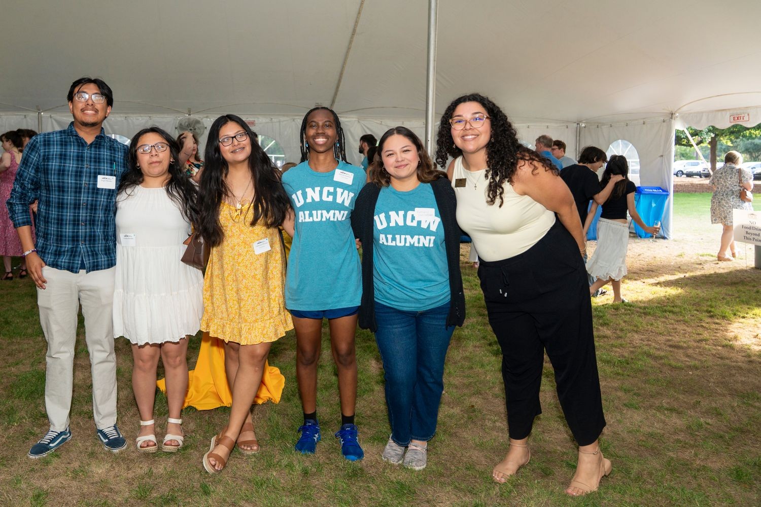 Alumni Association honors graduating seahawks by hosting the Senior Toast 