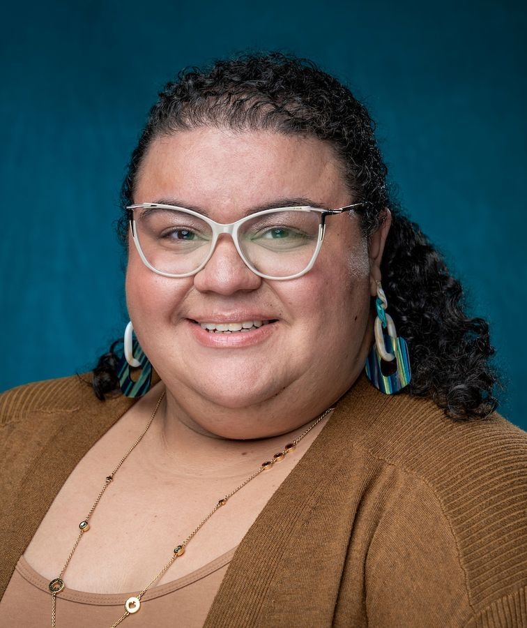 Alexsis hernandez, counseling center