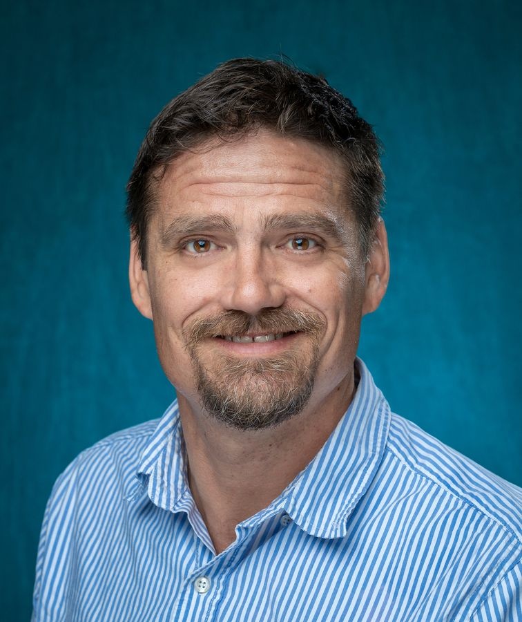 David W. Houpt