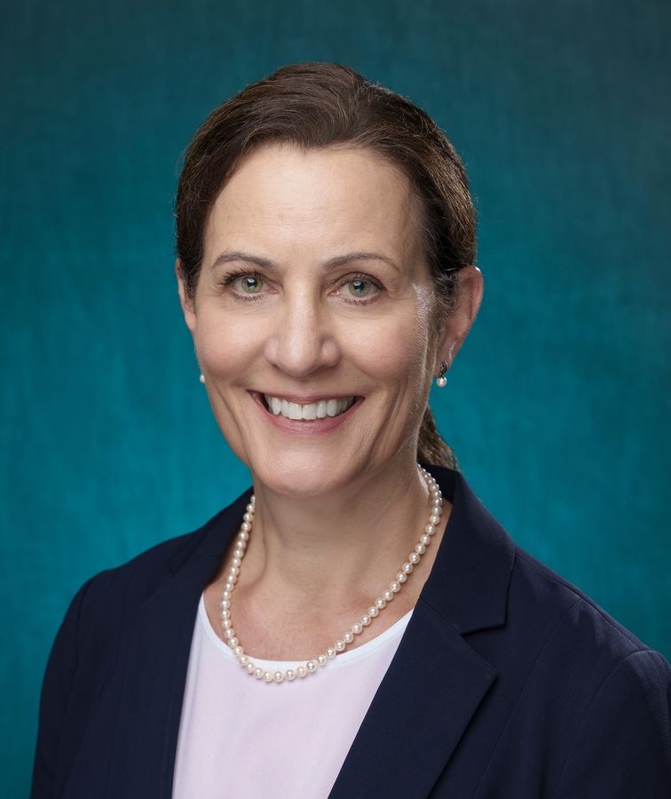 Tracy A Linderholm
