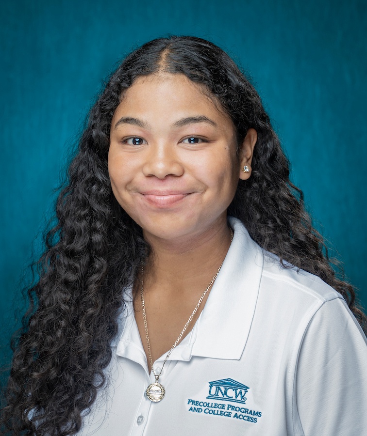 Quianna oliver, precollege programs