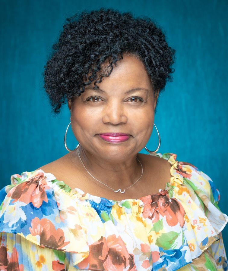 Sonya M Peele