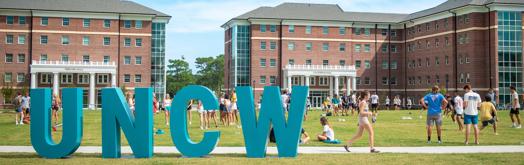 UNCW Letters on the Quad