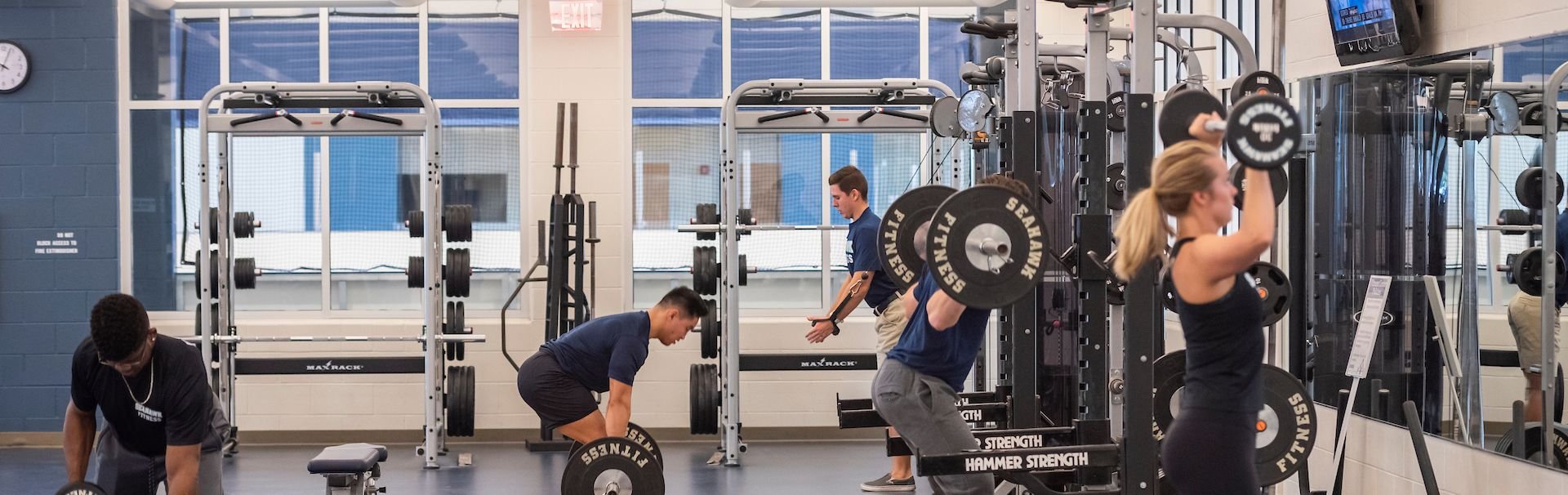 Patrons use the cardio deck and fitness equipment located in the Pat Leonard Student Recreation Center