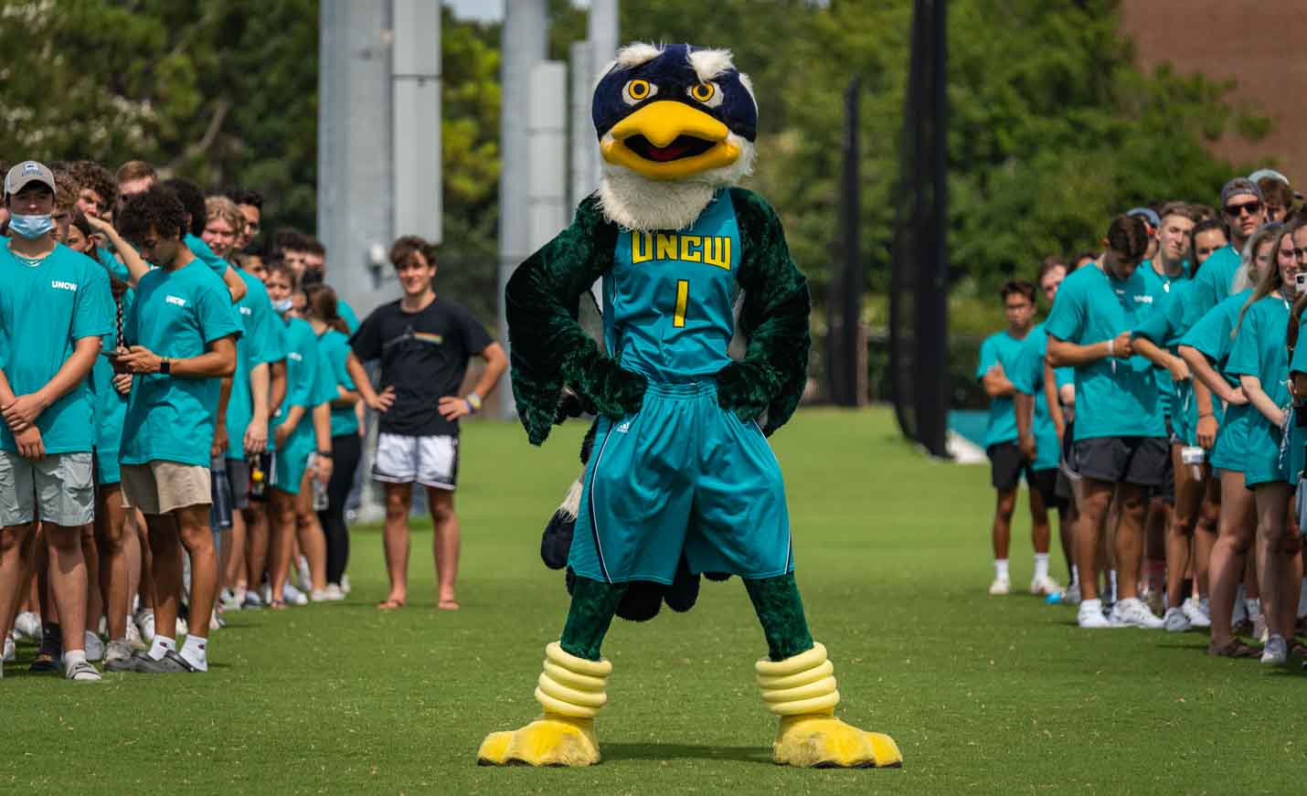 Our mascot Sammy Seahawk  welcomes the incoming Class of 2025.