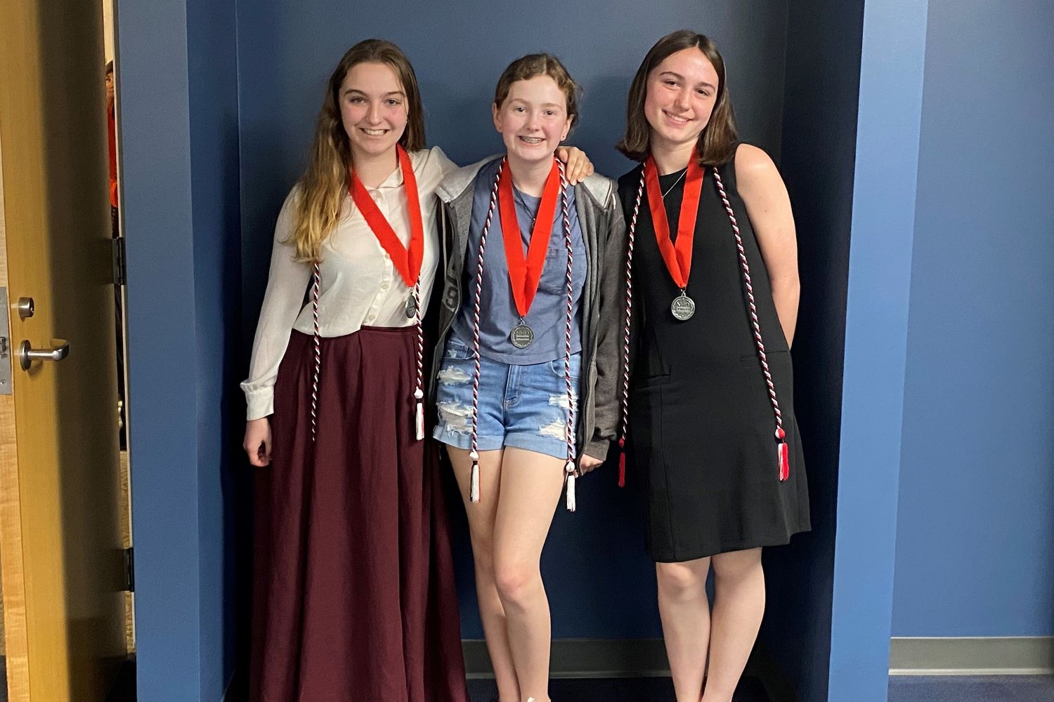 Anah Stough and Kayligrace Moody  (performance) and Lily Atwill (documentary)