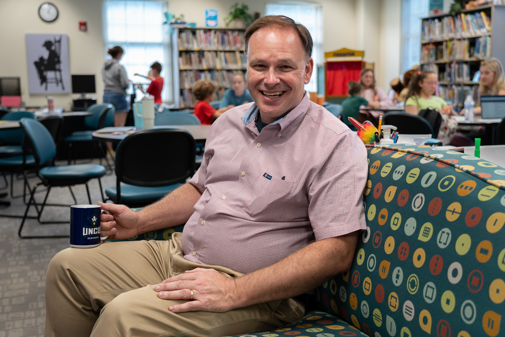 Brian Brinkley '93, '99 M.Ed. has dedicated 31 years to teaching, including 18 years as the director of the Betty Holden Stike Education Laboratory at UNCW.