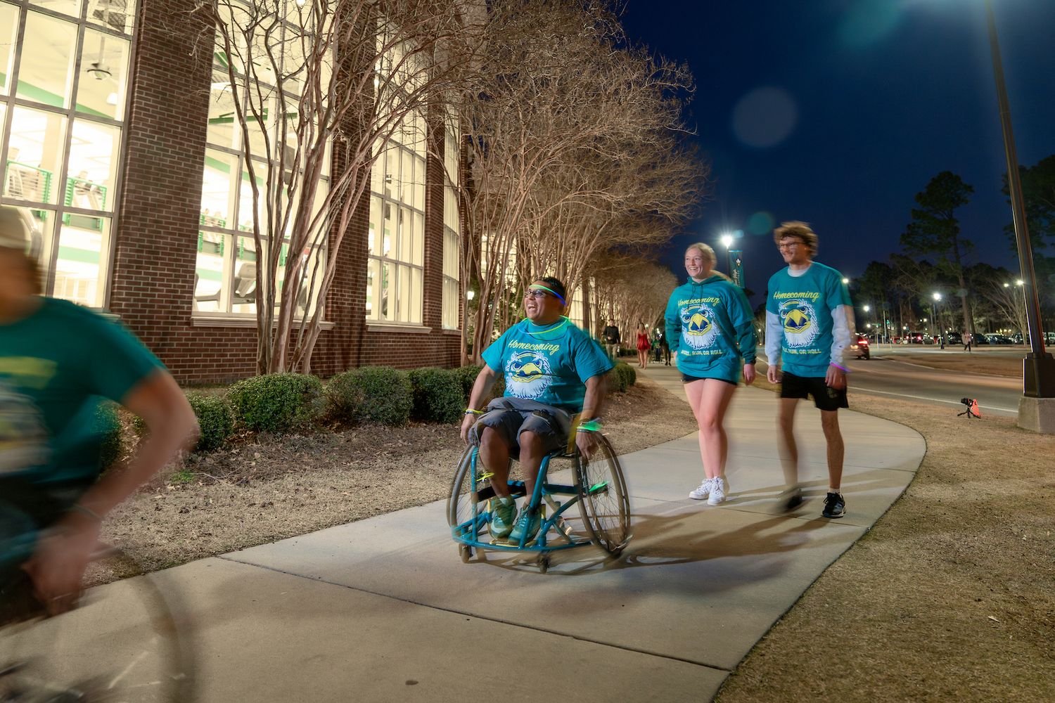 Students participating in the Homecoming Fun Run