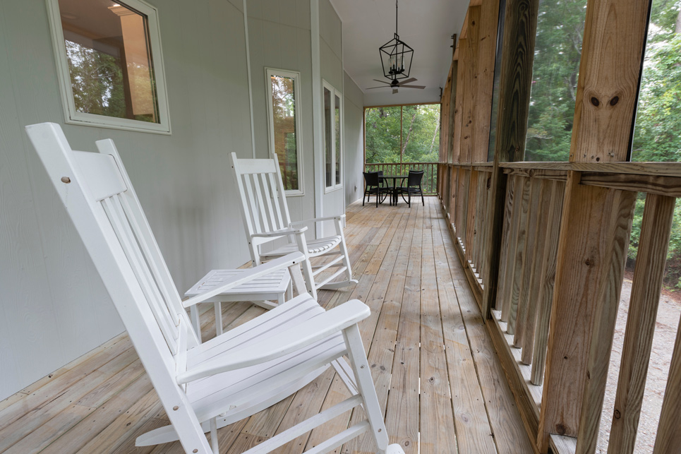Deck and rocking chairs in ross house