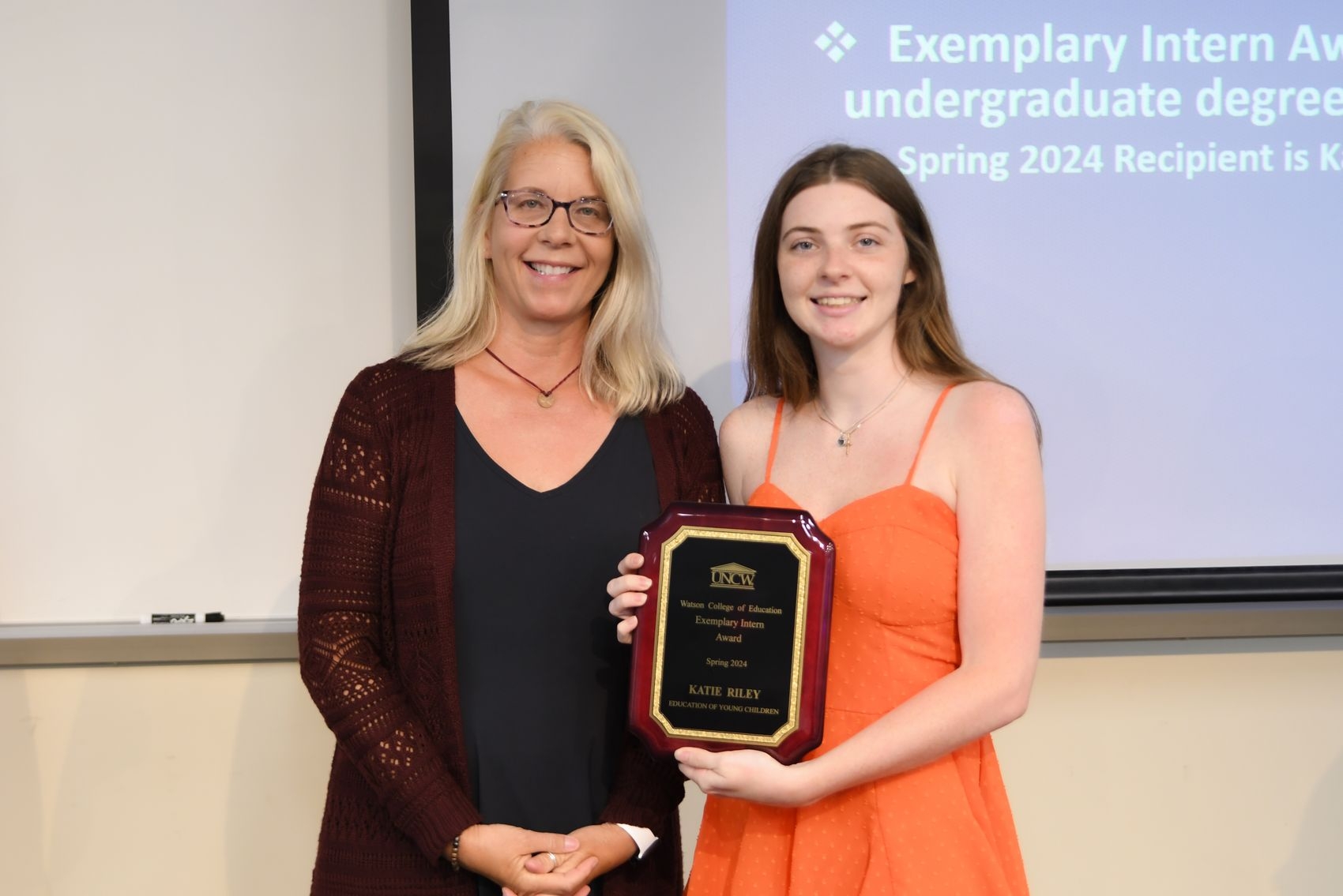 Katie Riley ’24 is the recipient of the Exemplary Intern Award for an intern in an undergraduate degree program. Katie earned her degree in the Education of Young Children. 