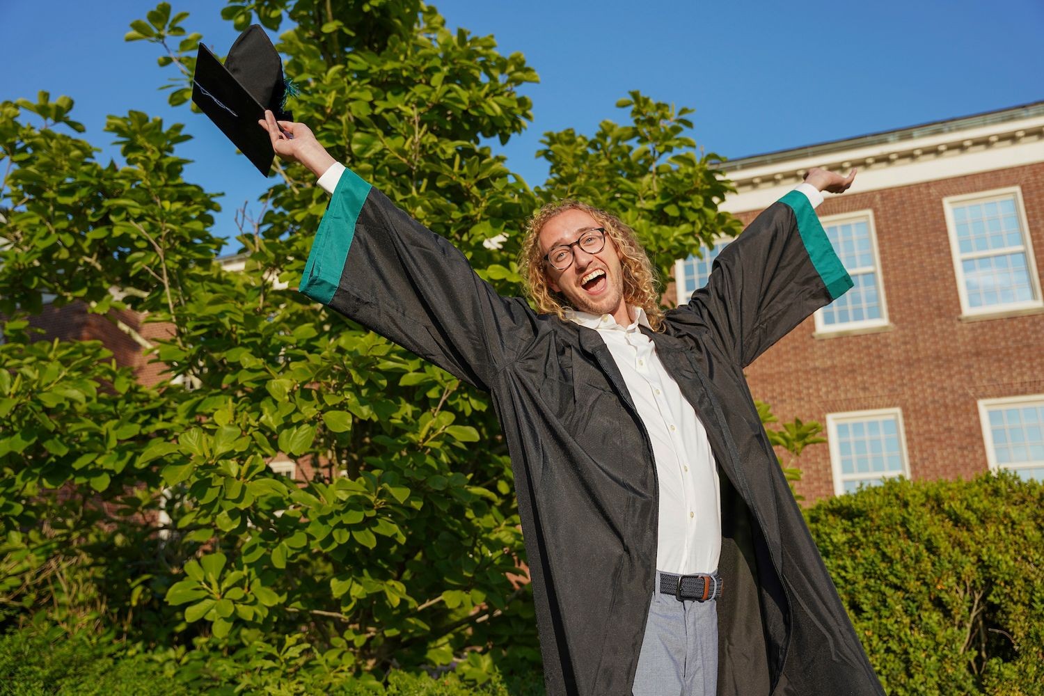 Benjamin Ondeck ’24 maximized his three years at UNCW through rigorous academics, impactful internships and research,  all driven by his passion for biology and commitment to becoming a pediatric physician.