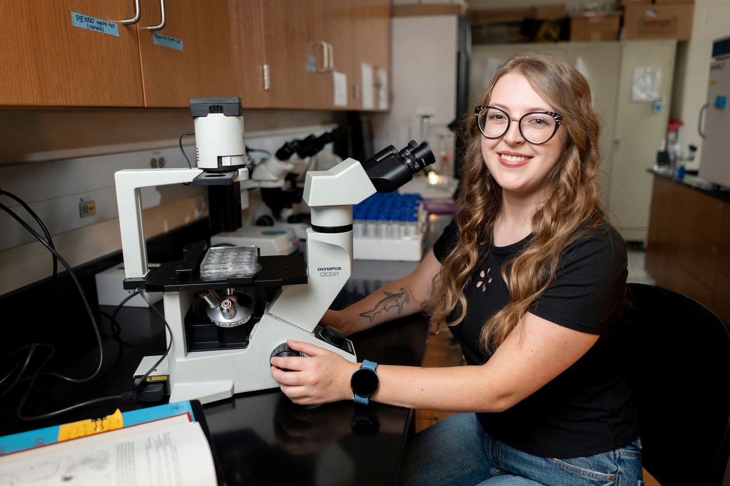 Kaylee Luchansky studies zooplanktons.