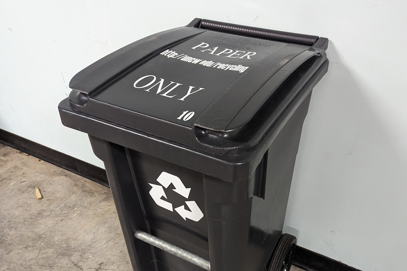 paper recycling cart